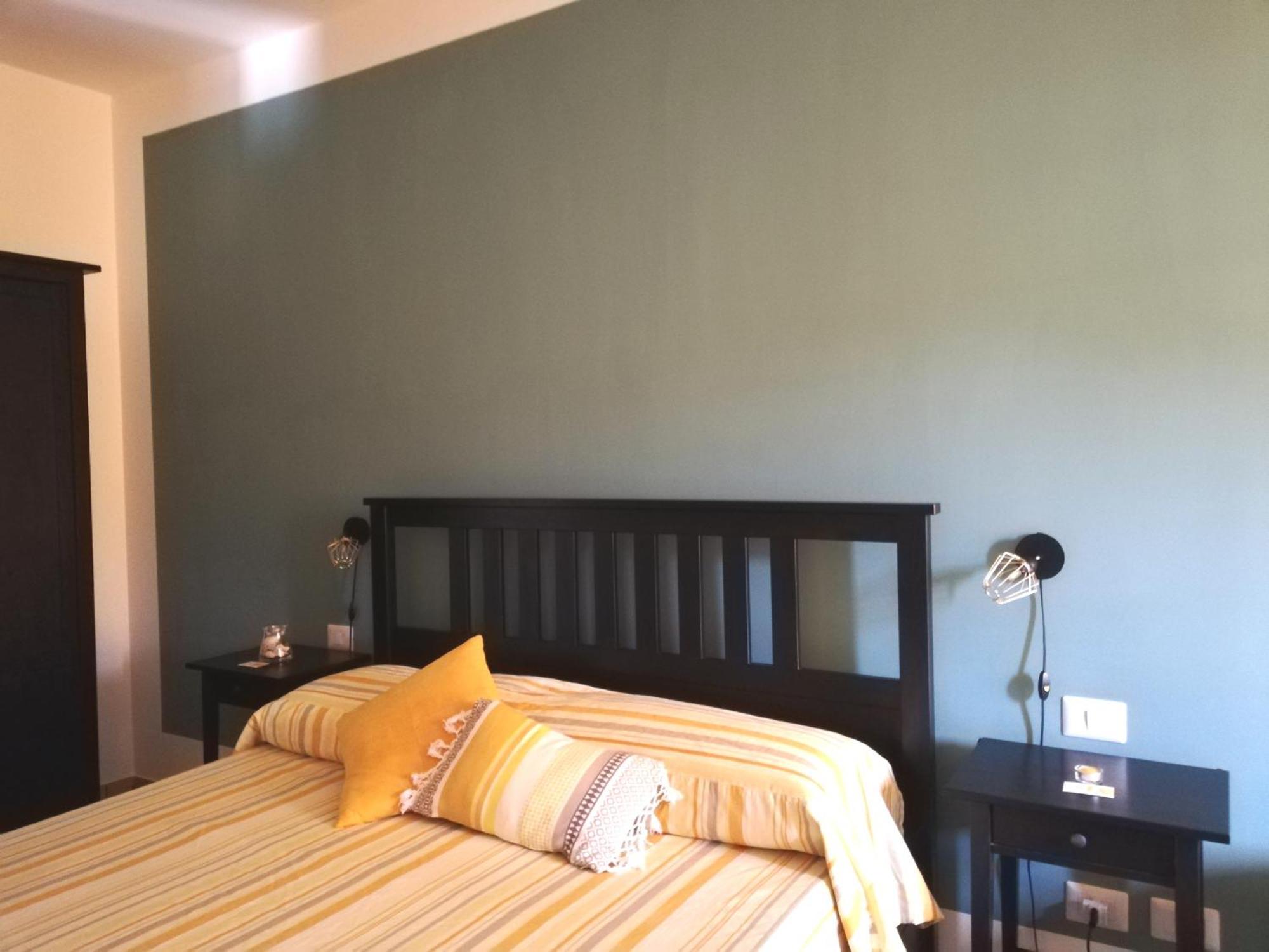 The Yellow House Fiumicino Room photo